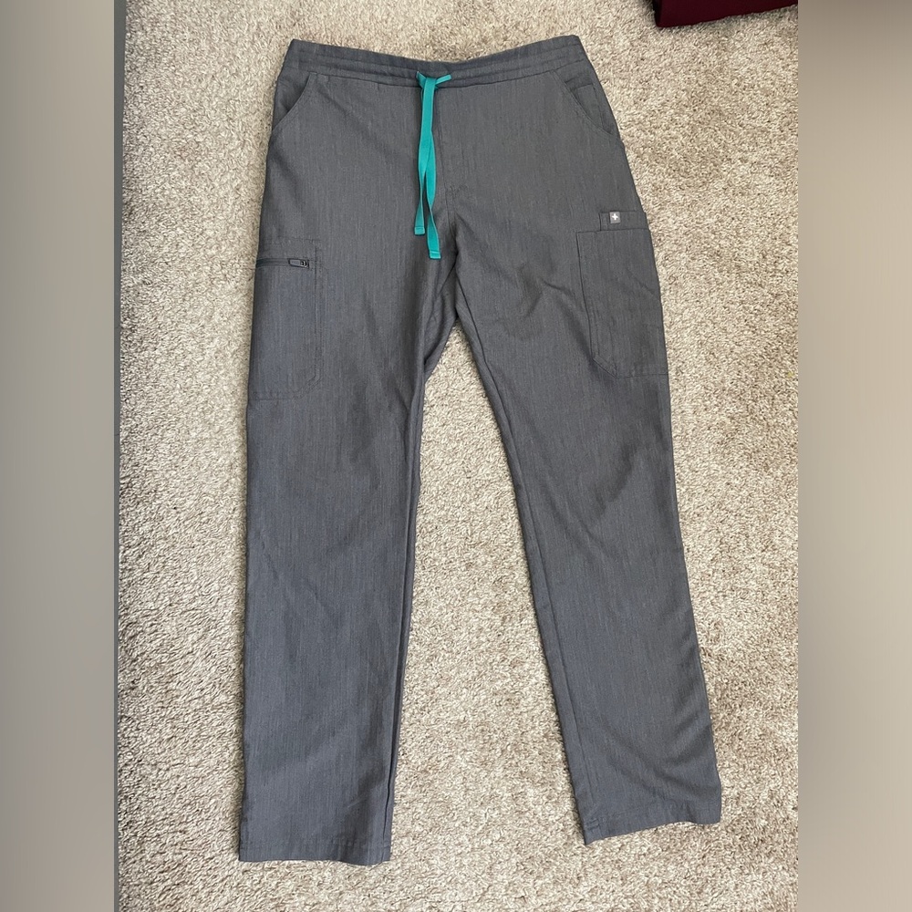 Figs scrub bottoms. Size S